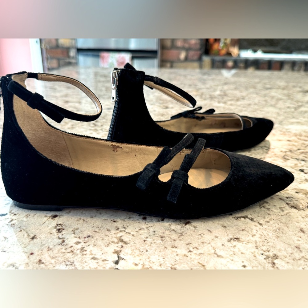 Ann Taylor Black Suede Flats